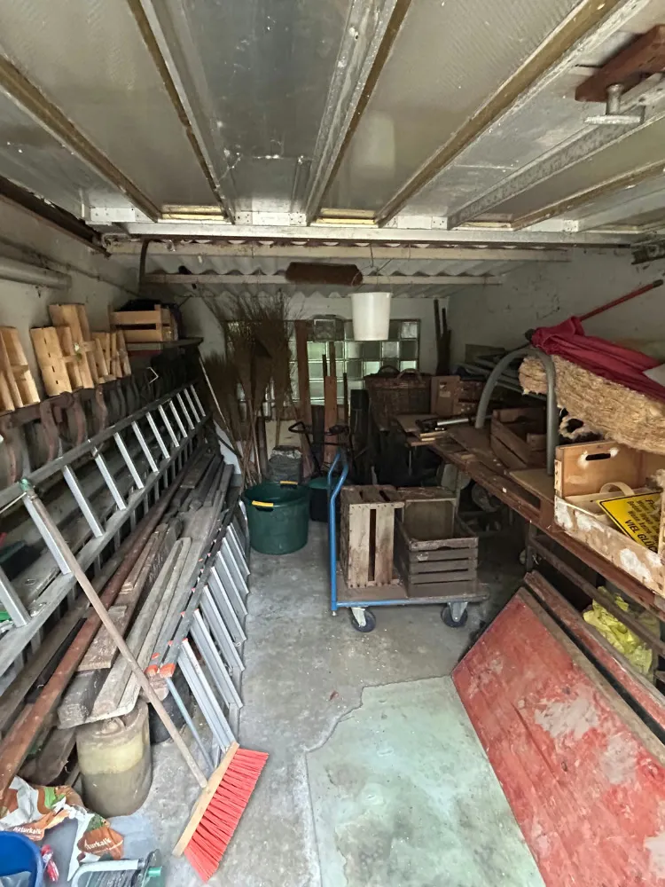 Garage, vorher