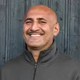 Sarkan Koc, Inhaber